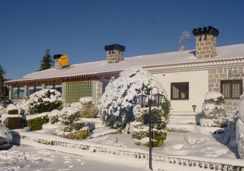 Hotel Albergaria Senhora Do Espinheiro Seia Exteriör bild